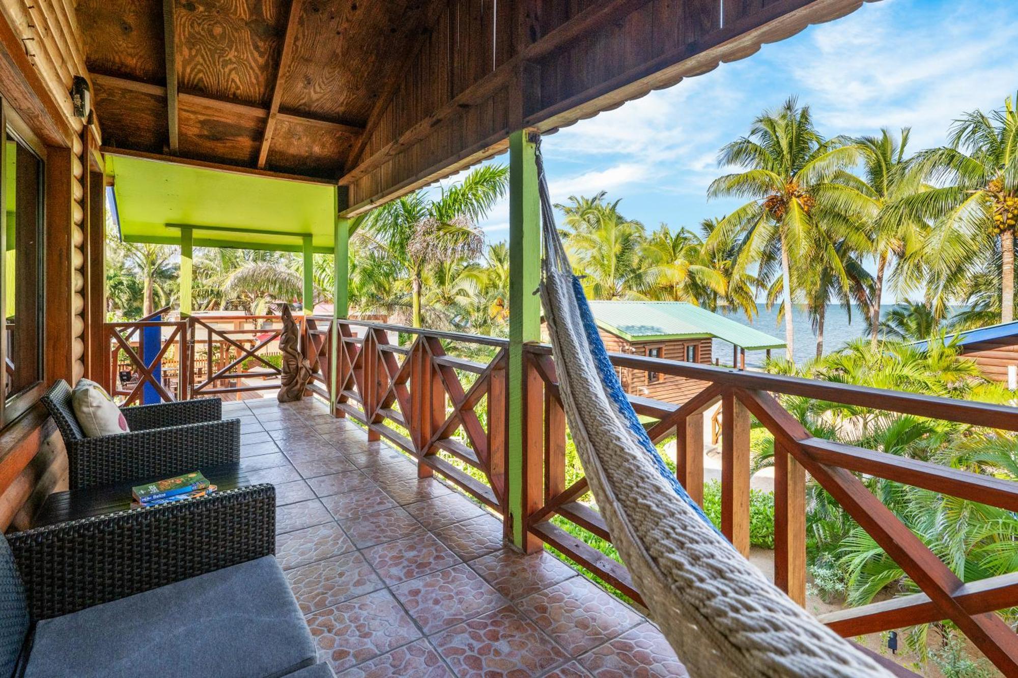 Coconut Row Boutique Hotel Hopkins Exterior foto